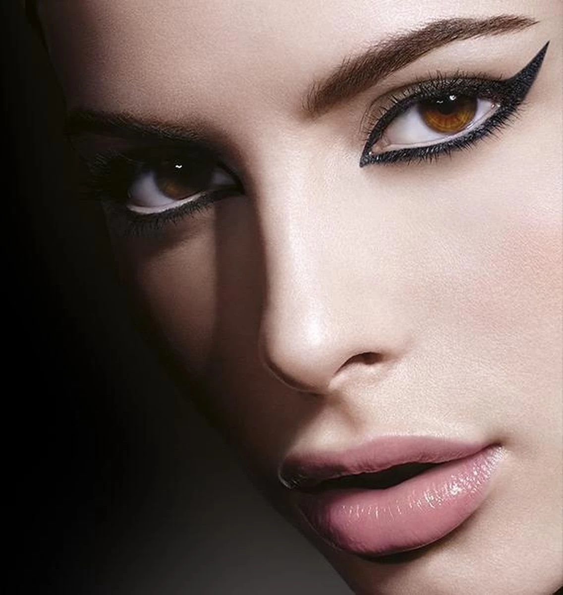 Maybelline Lasting Drama 24H Eyeliner - 4 Crushed Emerald - Afbeelding 8