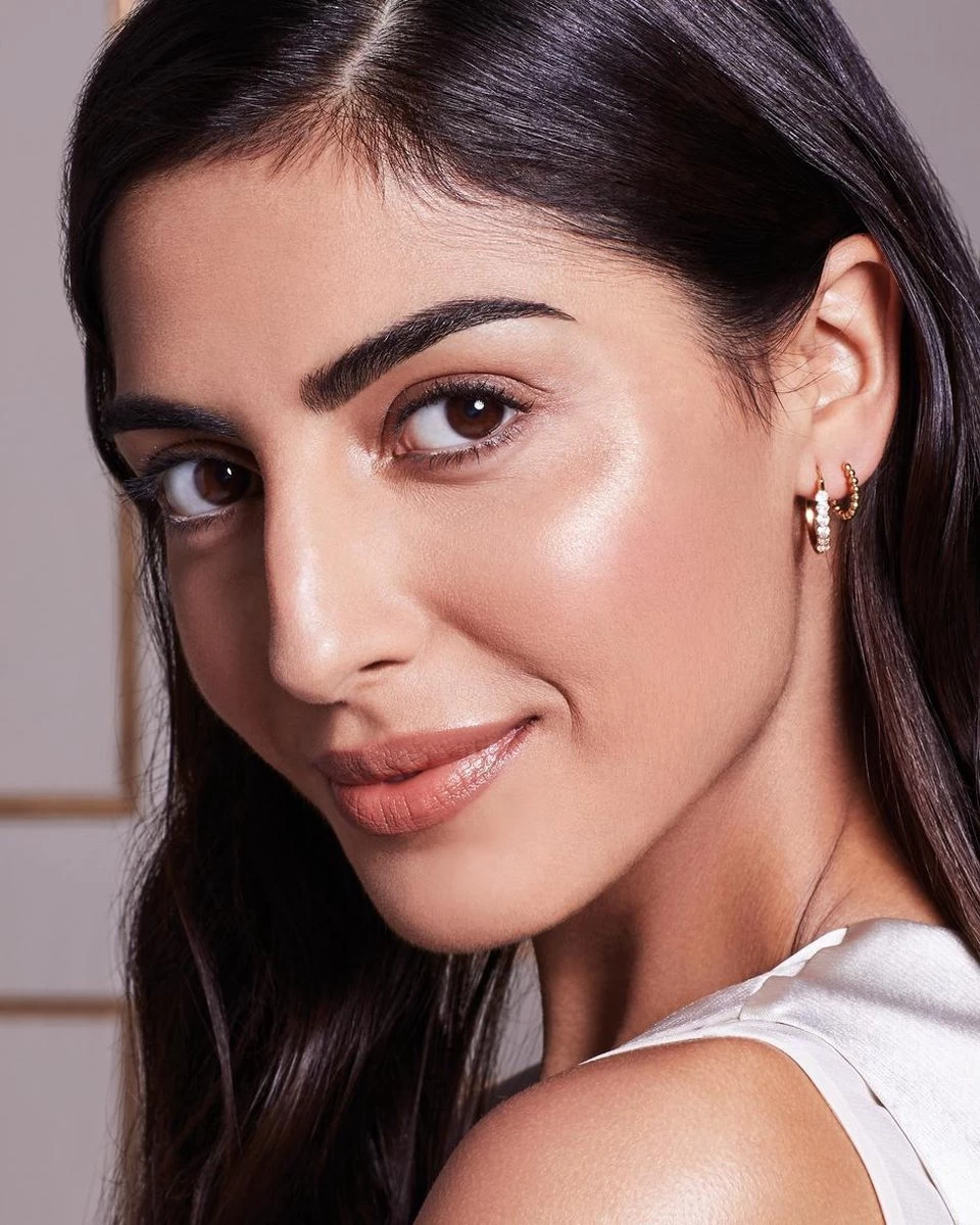 Max Factor Radiant Lift FD - 65 Rose Beige - Afbeelding 7